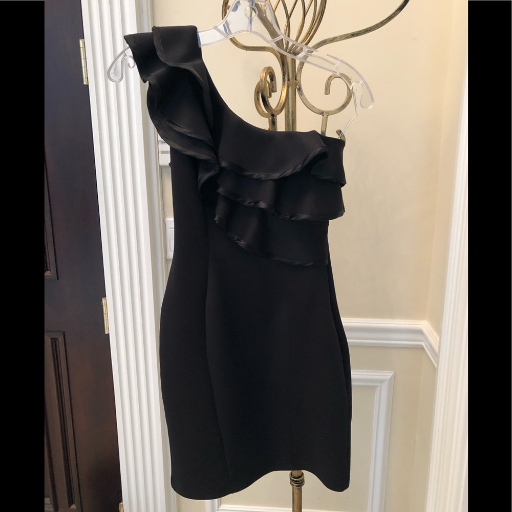 Lipsy Ruffled One Shoulder Party Dress